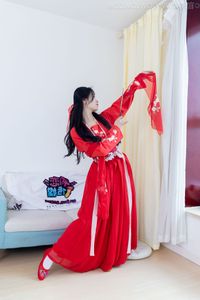 Chinese Model Rongrong No.2328: Elegant Hanfu in Radiant Red Traditional Attire-17