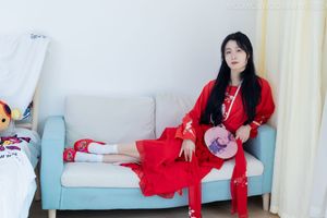 Chinese Model Rongrong No.2328: Elegant Hanfu in Radiant Red Traditional Attire-22