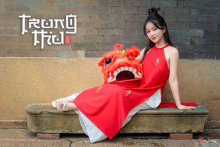 Vietnamese Cultural Beauty: Girl in Red Ao Dai & Traditional Lion Dance Prop-9