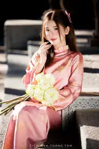 Captivating Serenity: Vietnamese Girl in Pink Ao Dai with Lotus Flowers1730591-20