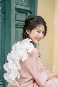 XVG No.26: Elegant Vietnamese Girl with a Charming Smile and White Orchids-22