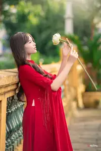 VGU No.188: Captivating Elegance: Vietnamese Beauty in Red Áo Dài with Sacred Lotus Flower.-7