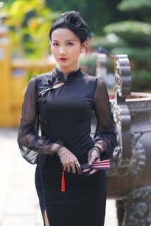 Elegant Girl in Black Dress | Classic Style Portrait HD-6