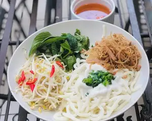 Banh Tam Bi: Mekong Delta's Rustic Dish That Hooks Diners From the First Bite-7