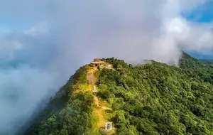 Majestic Waterfall Beauty: Explore Pristine Nature in Vietnam's National Parks-5