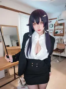 Coser Hina Jiao's captivating 'My Wife's Guidance Class Part01': Alluring lessons from the elegant teacher-10