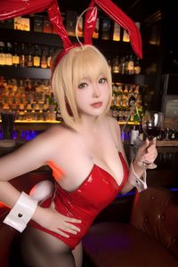 Captivating Red Bunny Girl Cosplay by Xiao Rong Zi Gu Gu Gu W-16