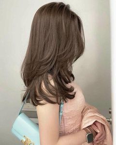 Korean Brown Hair Color Enhancing Skin Tone for Beautiful Girls Easy to Style-2
