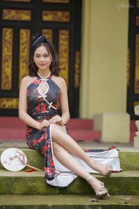 Alluring Asian Beauty | Modern Cheongsam Girl Exudes Charm-3