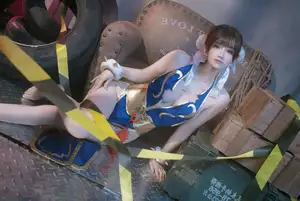 Coser Lu Ba Sui: Chun-Li's Alluring Combat Training Guide-14