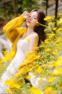 VGU No.120: Radiant Youth Amidst Golden Blooms – A Captivating Summer Portrait-7