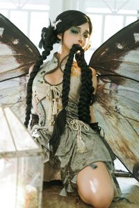 Discover Coser Chunmomo's Enchanting Dead Leaf Butterfly Cosplay: A Mystical Transformation.-17