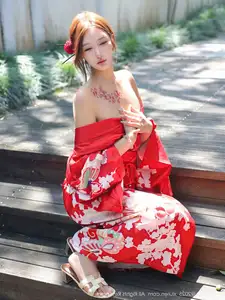 Jin Yun Xi Yuki: Enchanting Beauty in a Fiery Red Kimono, Captivating Every Gaze - XiuRen No.10683-39