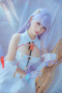 Coser Ely_eee's Enchanting Plymouth Photoshoot: A Glimpse into Ethereal Beauty-11