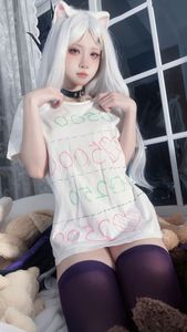 Coser Etsuko - Hina Original Cat Ears: Alluring & Cute Cosplay Photoshoot-17