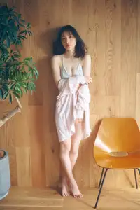 Misaki Jinbu Alluring in FLASH Digital Photo Book Vol.1 Part01: 'Just Between Us' Exclusive-6