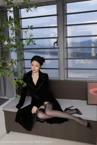 XiuRen No.10564: Yu Zi Jiang Fish - Elegant Allure in an East Asian Setting-4