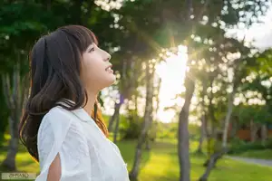 Shunka Ayami: Radiant Charm & Natural Beauty in Graphis Gals Beautiful Boty Part01-1