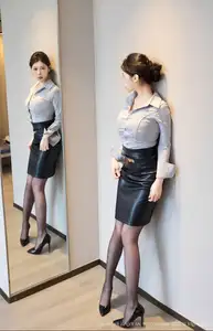 XiuRen No.10604: Yi Tian Tian's Seductive Charm in Elegant Office Attire-17