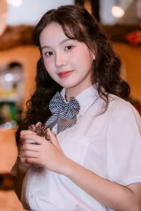 VGU No.142: Captivating Female Student in Uniform Captures Youthful Serenity-9