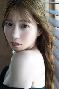 JP Asaka – FRIDAY Monthly Girl 043 Part 2: Captivating Natural Beauty Unveiled-3