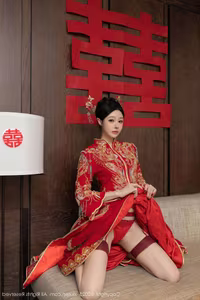 XiuRen No.10055: Xiao Dou Dou Dazzles in Traditional Red Wedding Dress, Capturing Asian Elegance.-18