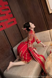 XiuRen No.10055: Xiao Dou Dou Dazzles in Traditional Red Wedding Dress, Capturing Asian Elegance.-1