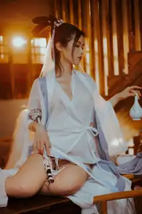 Coser Tai He Jin Titi: Immerse in the Enchanting Classical Beauty - A Captivating Photo Series-1