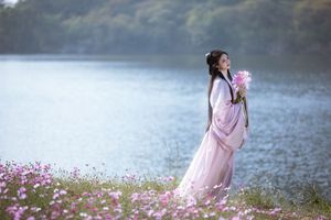 Ethereal Hanfu Beauty in Lavender Flower Field - YiTuYu Art Language Vol.8304: Serene Traditional Elegance.-9