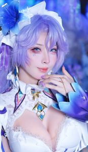 Dive into Wuthering Waves: Zouluyiao Zly's Enchanting Cantarella Cosplay - A Magical Frozen World Experience-7