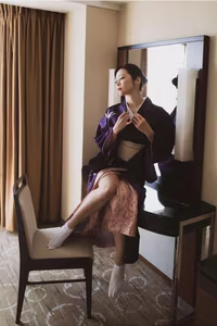 JP Maki Hojo: Captivating Violet Elegance (87P)-17