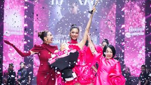 View: Lai Mai Hoa - Top Model 2025 winner shines in high fashion, showcasing talent and stunning style.-11