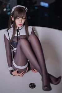 Coser Xuan Xiao Xue Jie: Alluring Bodysuit Maid Cosplay-12