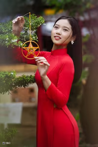 XVG No.15: The Beauty of Vietnam A Girl in Red Ao Dai with Traditional Lantern, an East Asian Cultural Symbol-8