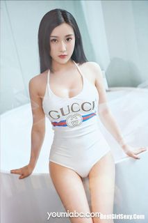 Youmei Vol.154 Xiao Xian Scorcher: Stunning Beauty in Elegant Bathtub-17