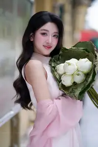 VGU No171: Vietnamese Beauty Graces a Flower Garden in Elegant Pink Ao Dai and Conical Hat-2