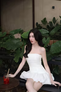 VGU No.95: Pure White Elegance: Captivating Charm of an Asian Beauty in a Modern Cafe-4