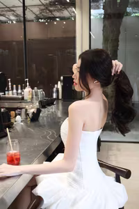 VGU No.95: Pure White Elegance: Captivating Charm of an Asian Beauty in a Modern Cafe-5