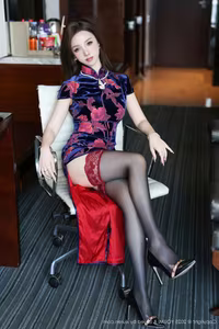 YouMi Vol.1158: Tao Tao Yao Yao Twins – Timeless Allure in Velvet Qipao. Discover Exquisite Asian Beauty.-3