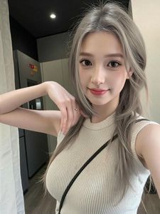 Stunning Smoky Brown Layered Hair A Secret to Stand Out & Charm Beautiful Girl Photo-3