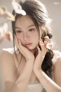 VGU No.195 Ethereal Beauty MO: Captivating Portrait of a Gentle Muse Amidst Romantic Flowers.-2