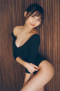 Tsuji Ririsa: Captivating Beauty in FLASH Digital Photo Book - She is Perfect Part 2-4