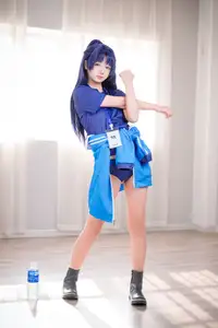 Discover the Alluring Charm of Coser Xi Huan Ai Li Ma in Yuuka's Gymnastics Outfit (56P)-34