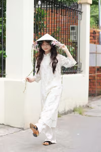 VGU No.143: Discover the Ethereal Beauty of a Vietnamese Girl in Ao Dai and Floral Conical Hat-11