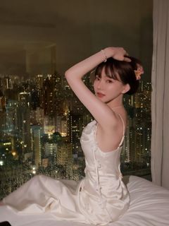 Taiwanese Hot Girl Donna Charms Amidst City Night Lights-8