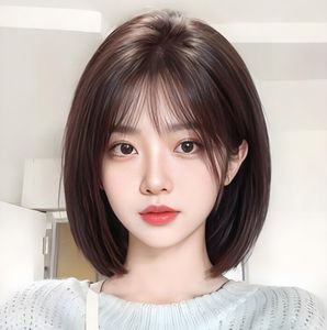 Japanese Bob Hairstyle Stylish & Charming Look of a Modern Beauty-9
