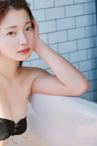 Unveiling Natsuki Satonaka Captivating Charm Otonatchan Vol.3-16