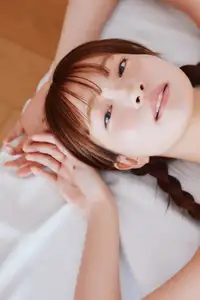 Unveiling Natsuki Satonaka Captivating Charm Otonatchan Vol.3-0