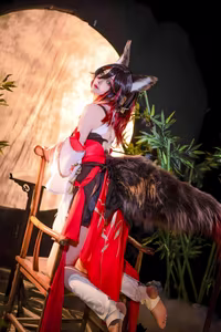 Natsuko Captivating Tingyun Cosplay: Honkai Star Rail Elegance.-0