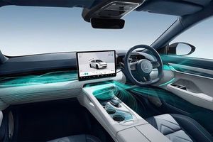 Zeekr 001: Explore the luxurious electric car interior, fast-charging technology-5